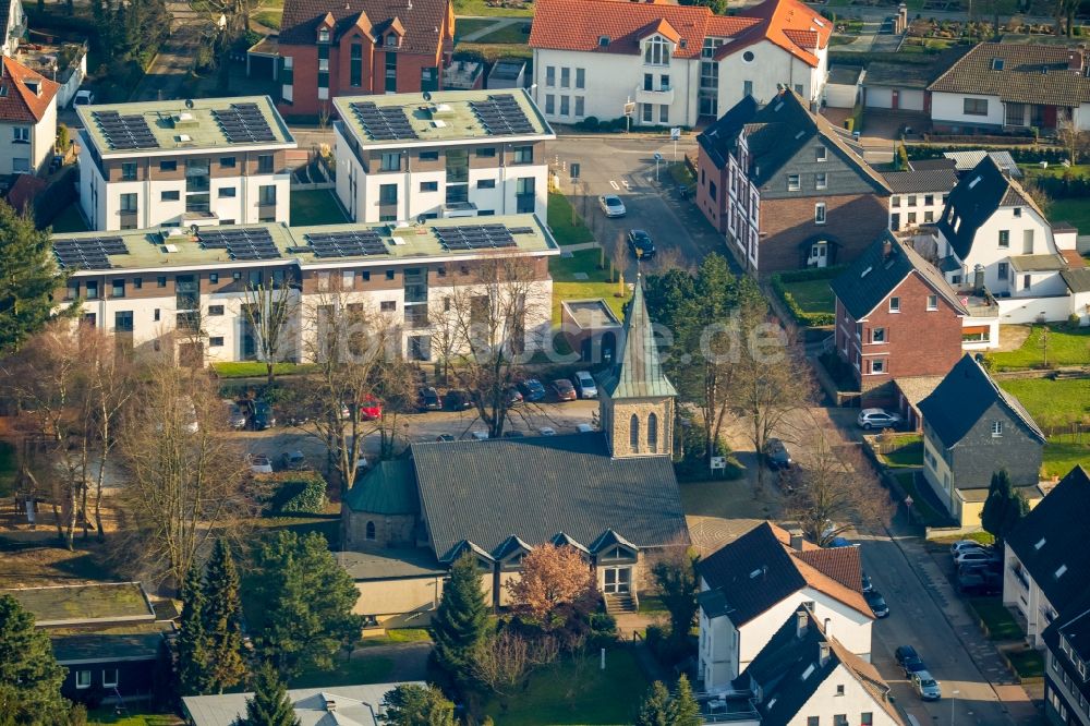 Sprockhövel aus der Vogelperspektive: Kirchengebäude der Katholischen Kirche St. Januarius in Sprockhövel im Bundesland Nordrhein-Westfalen