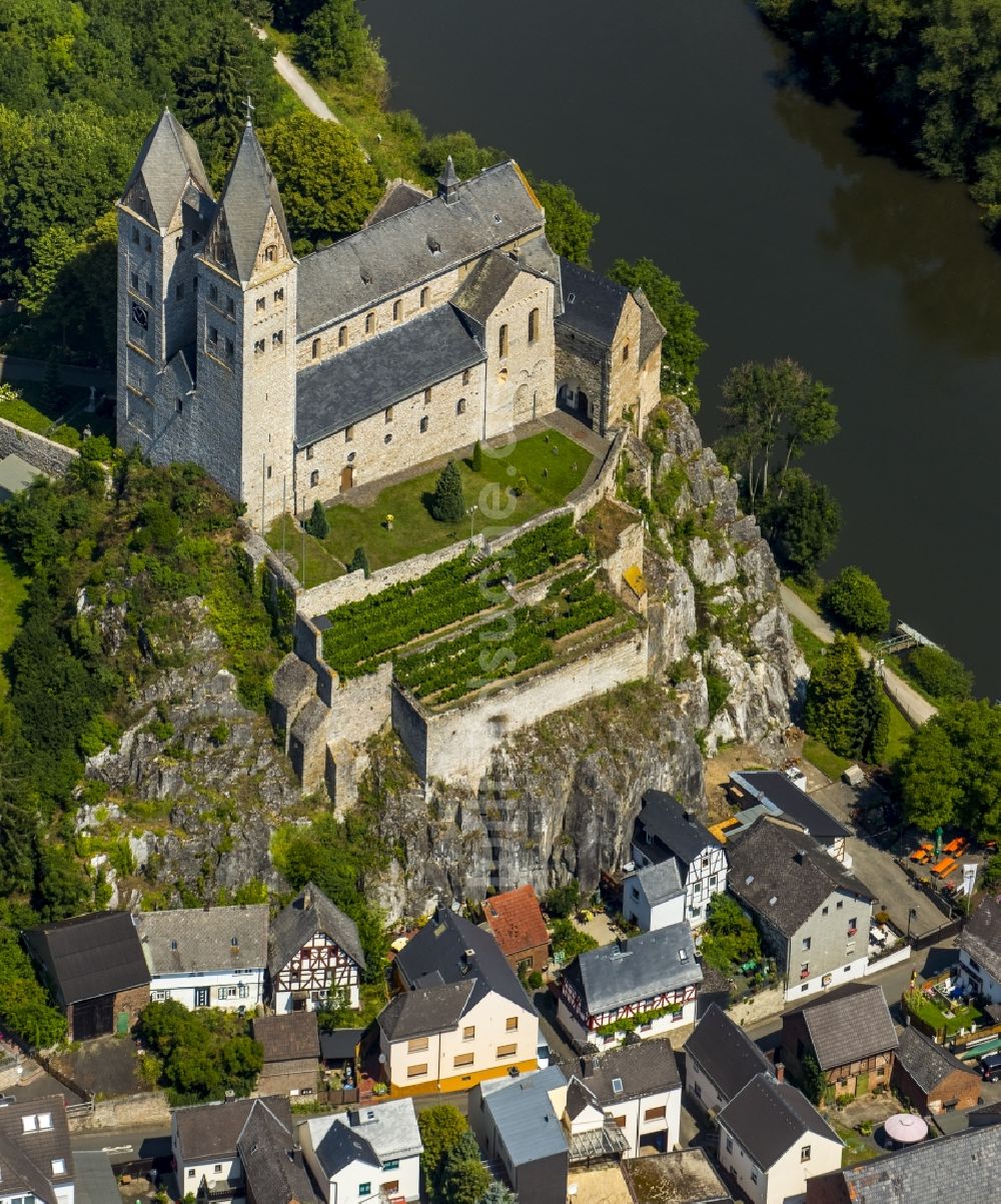 Luftbild Limburg an der Lahn - Kirchengebäude der Kirche auf dem Herrenberg in Limburg an der Lahn im Bundesland Hessen