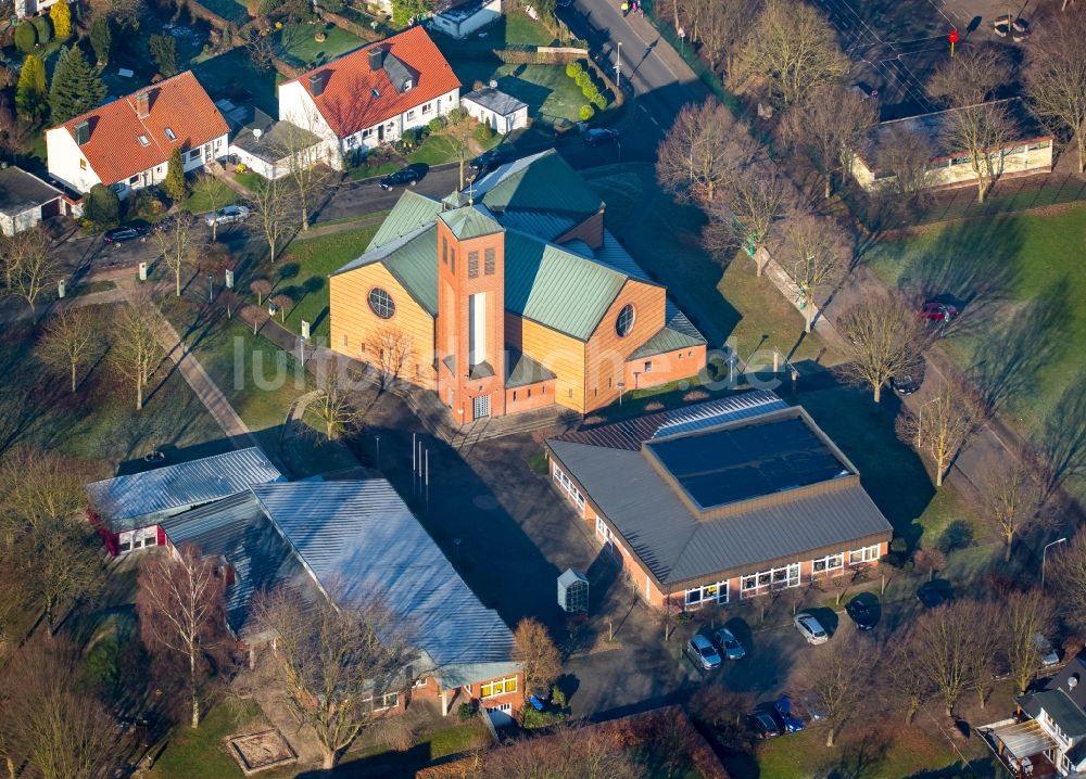 Luftbild Hamm - Kirchengebäude der Kirche St. Marien und Gemeindezentrum in Hamm im Bundesland Nordrhein-Westfalen