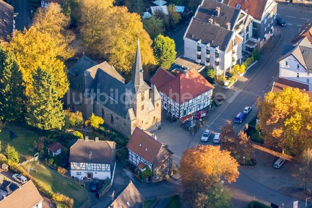 Wetter (Ruhr) aus der Vogelperspektive: Kirchengebäude der St. Liborius Kirche Wengern in Wetter (Ruhr) im Bundesland Nordrhein-Westfalen