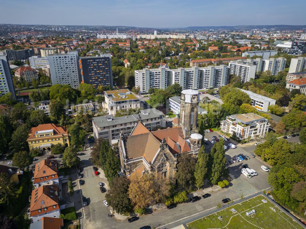 Luftbild Dresden - Kirchengebäude Lukaskirche in Dresden im Bundesland Sachsen, Deutschland