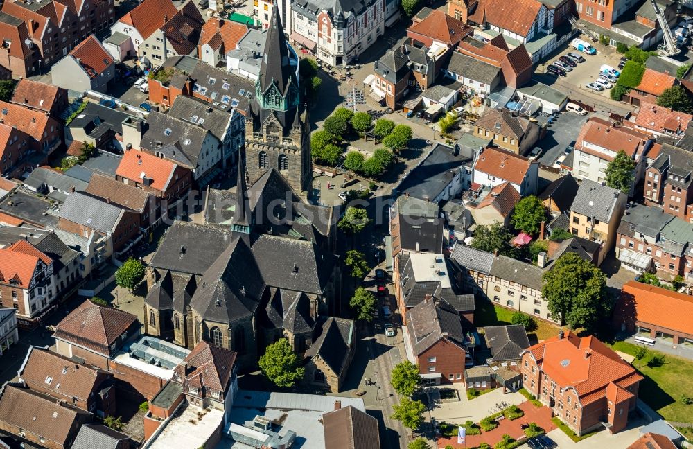 Luftbild Ahlen - Kirchengebäude der St. Marien in Ahlen im Bundesland Nordrhein-Westfalen, Deutschland