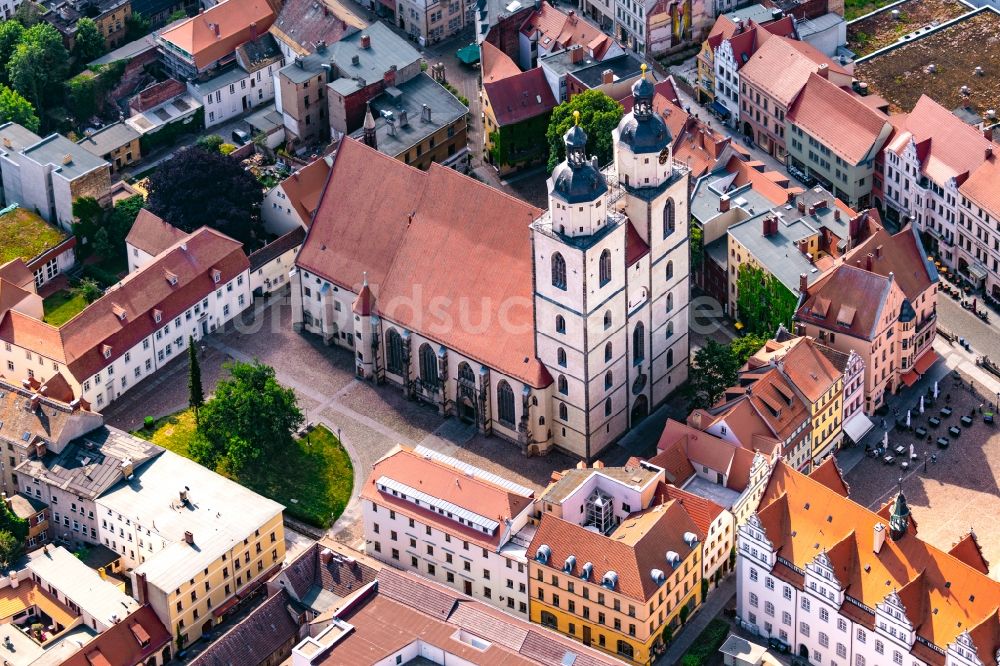 Lutherstadt Wittenberg von oben - Kirchengebäude der Marienkirche in der Altstadt in der Lutherstadt Wittenberg im Bundesland Sachsen-Anhalt, Deutschland