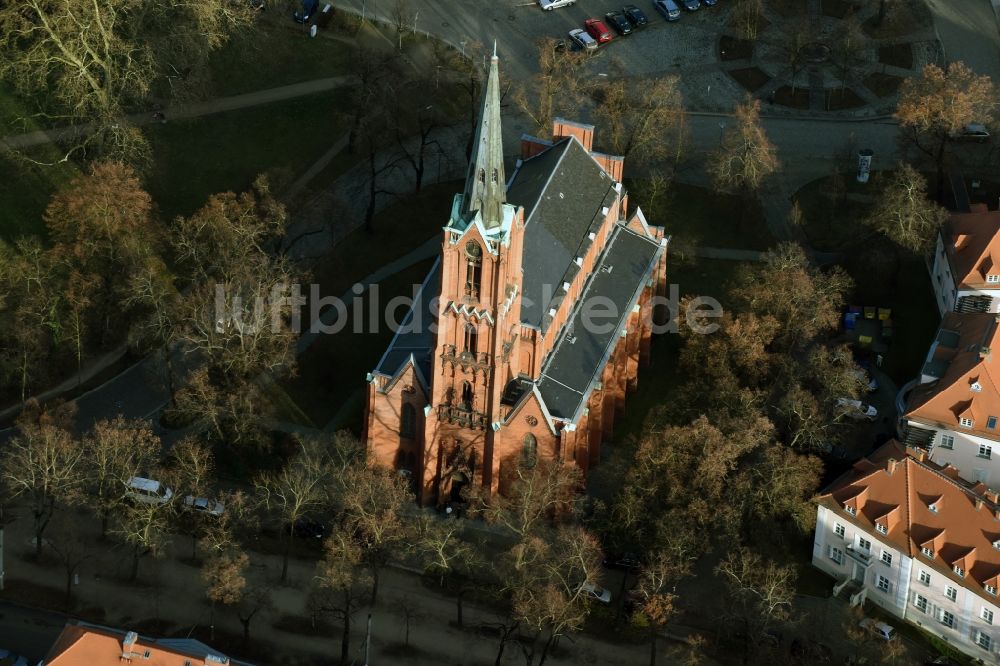 Luftbild Frankfurt (Oder) - Kirchengebäude der St. Marienkirche am Gertraudenplatz in Frankfurt (Oder) im Bundesland Brandenburg