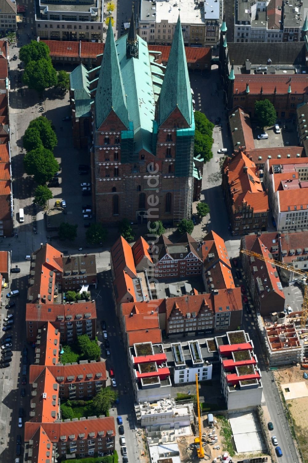 Luftbild Lübeck - Kirchengebäude der Marienkirche in Lübeck im Bundesland Schleswig-Holstein, Deutschland