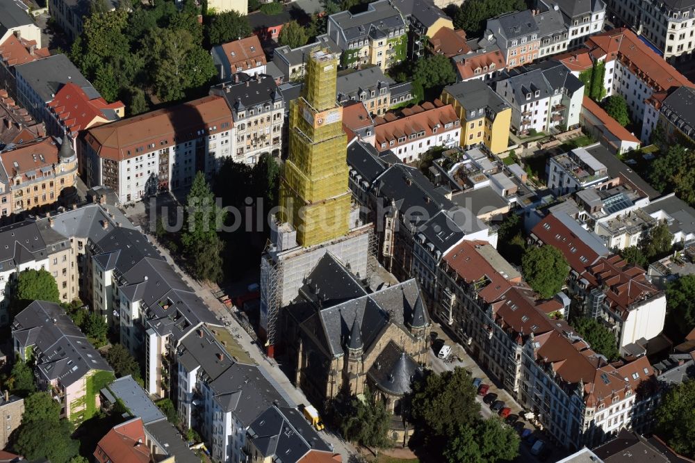 Luftaufnahme Dresden - Kirchengebäude der Martin-Luther-Kirche in Dresden im Bundesland Sachsen