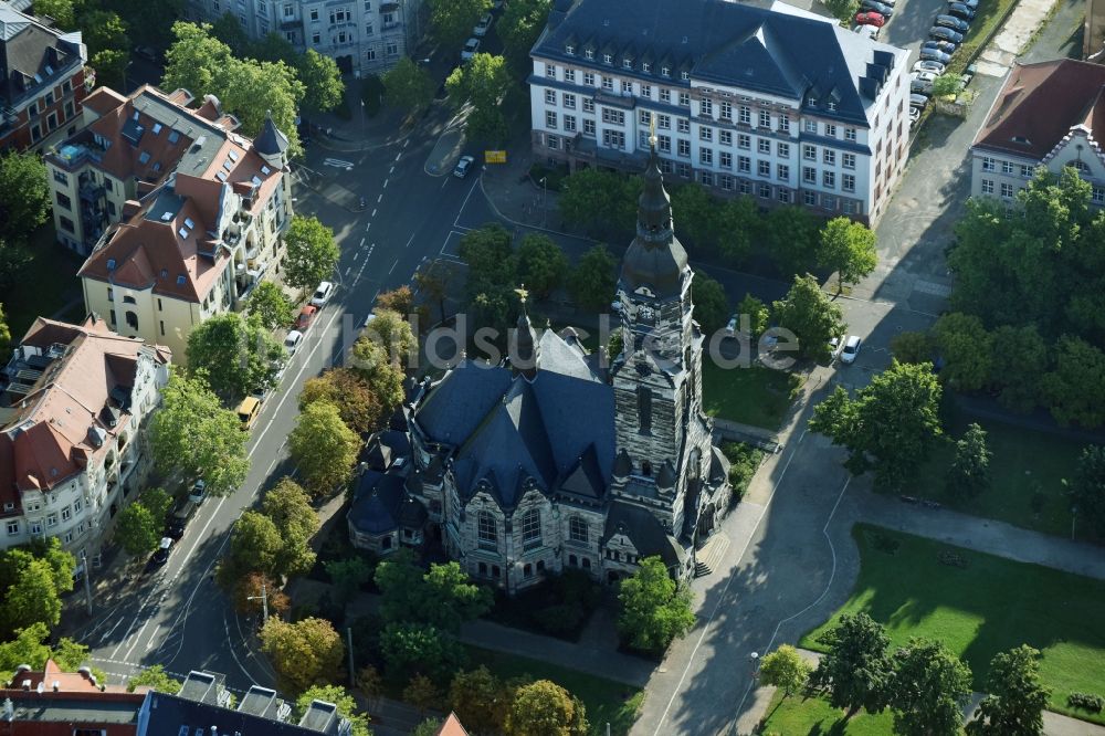 Leipzig aus der Vogelperspektive: Kirchengebäude der Michaeliskirche am Nordplatz in Leipzig im Bundesland Sachsen, Deutschland