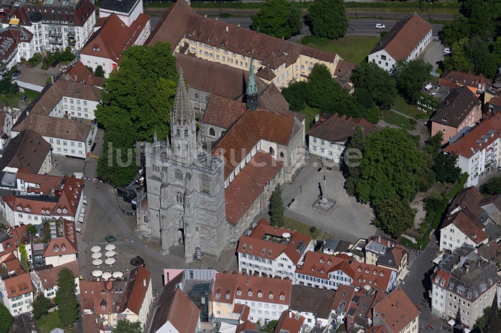 Luftaufnahme Konstanz - Kirchengebäude Münster ULF Konstanz in Konstanz im Bundesland Baden-Württemberg, Deutschland