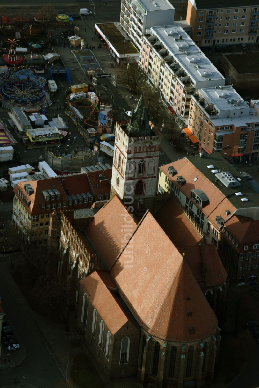 Luftaufnahme Frankfurt (Oder) - Kirchengebäude der Oberkirche St. Marien in Frankfurt (Oder) im Bundesland Brandenburg