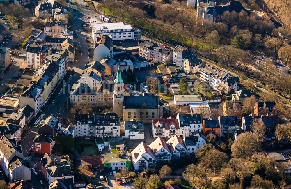 Luftaufnahme Hagen - Kirchengebäude im Ortsteil Haspe in Hagen im Bundesland Nordrhein-Westfalen, Deutschland