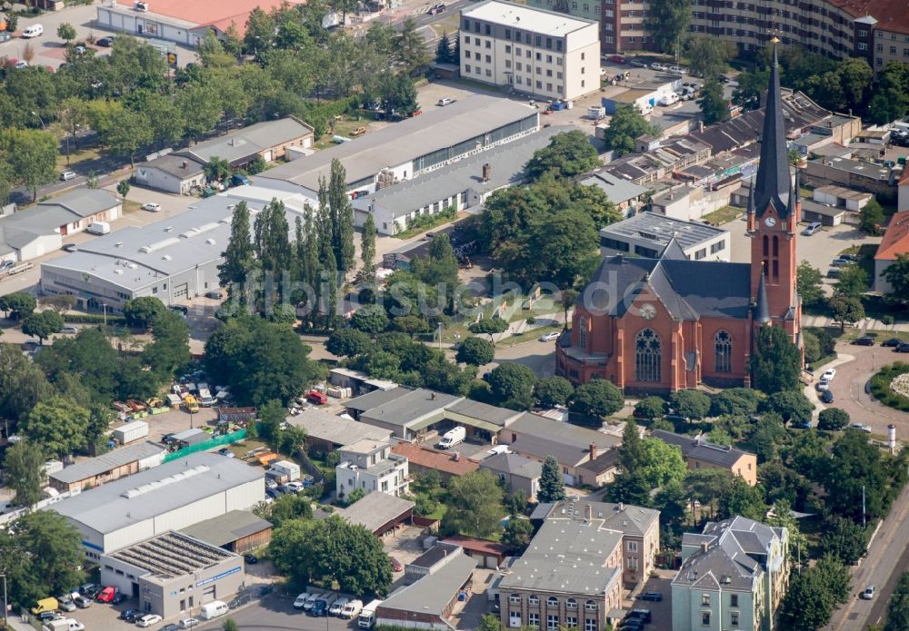 Luftaufnahme Dresden - Kirchengebäude der St. Petri Kirche in Dresden im Bundesland Sachsen, Deutschland