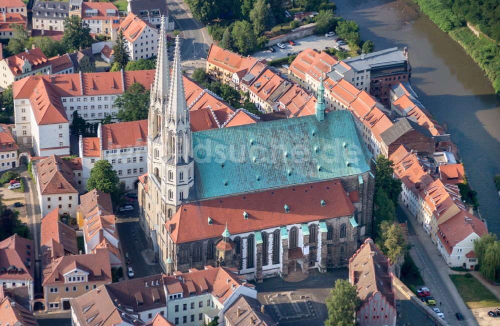 Görlitz von oben - Kirchengebäude der Pfarkirche St. Peter und Paul in Görlitz im Bundesland Sachsen, Deutschland