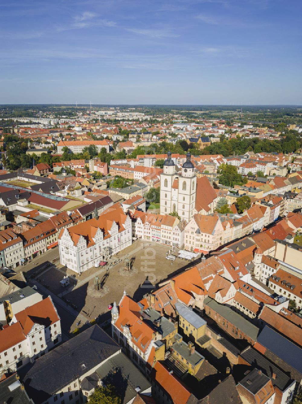 Lutherstadt Wittenberg aus der Vogelperspektive: Kirchengebäude Stadtkirche St. Marien zu Wittenberg in Lutherstadt Wittenberg im Bundesland Sachsen-Anhalt, Deutschland