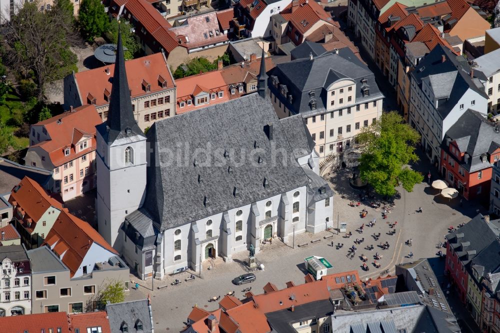 Weimar von oben - Kirchengebäude der Stadtkirche St. Peter und Paul in Weimar im Bundesland Thüringen, Deutschland