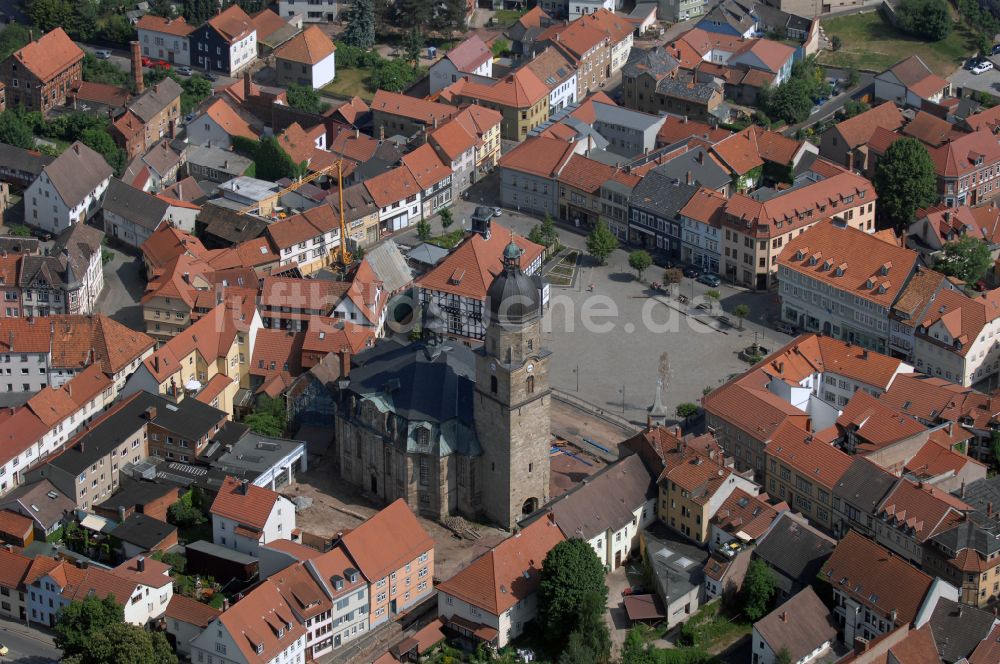 Luftbild Waltershausen - Kirchengebäude Stadtkirche in Waltershausen im Bundesland Thüringen, Deutschland