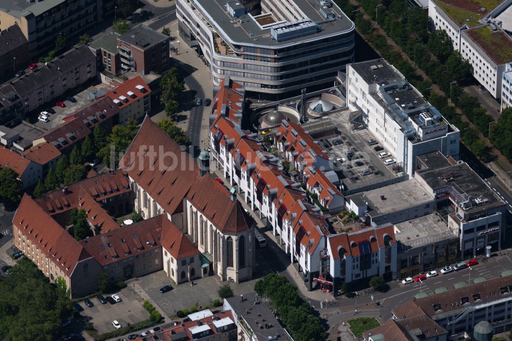 Braunschweig von oben - Kirchengebäude Theologisches Zentrum Braunschweig in Braunschweig im Bundesland Niedersachsen, Deutschland