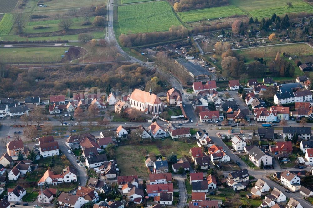 Luftaufnahme Durmersheim - Kirchengebäude der Wallfahrtskirche Maria Bickesheim in Durmersheim im Bundesland Baden-Württemberg