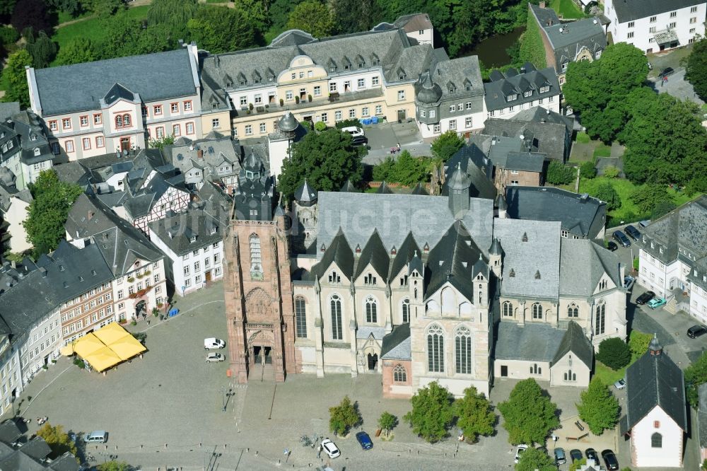 Luftbild Wetzlar - Kirchengebäude Wetzlarer Dom in Wetzlar im Bundesland Hessen, Deutschland