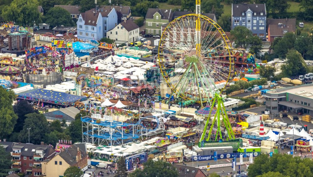 Luftaufnahme Herne - Kirmes - und Rummel- Veranstaltungsgelände beim Volksfest Cranger Kirmes in 