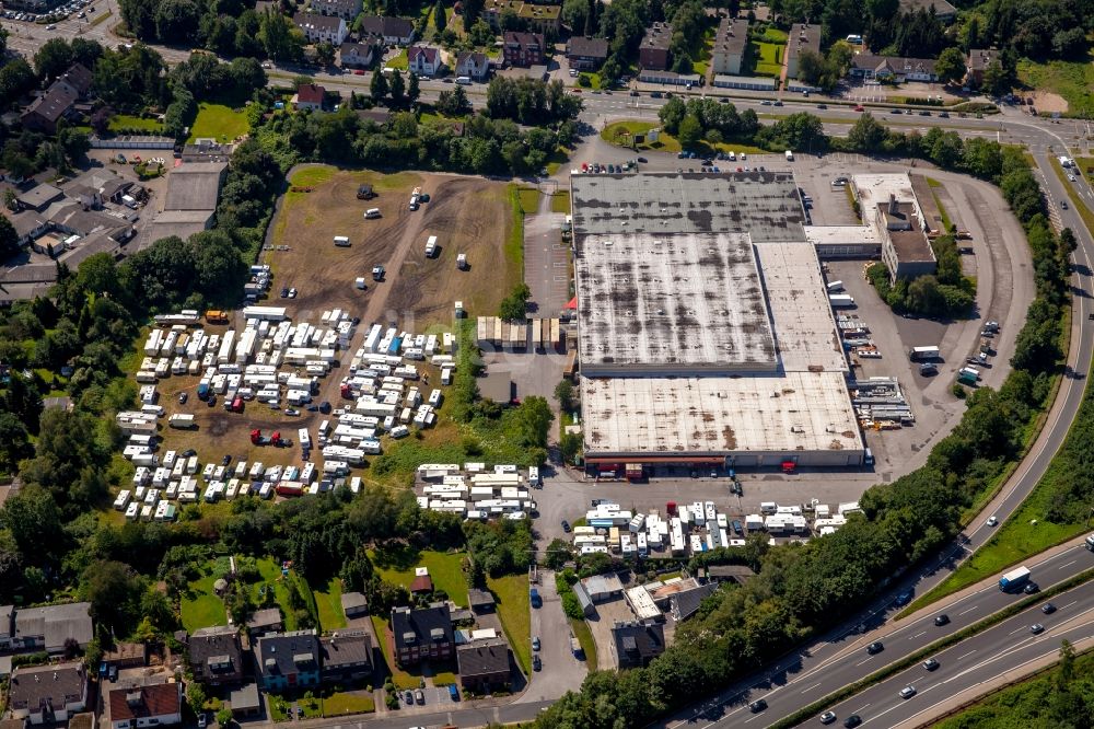 Herne von oben - Kirmes - und Rummel- Veranstaltungsgelände beim Volksfest Cranger Kirmes in Herne im Bundesland Nordrhein-Westfalen