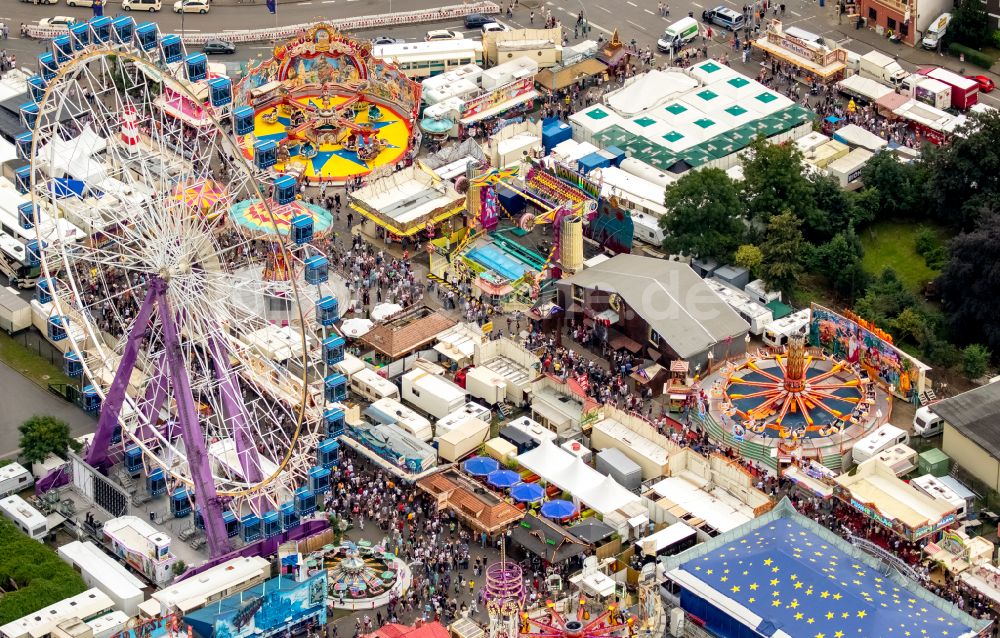 Luftbild Herne - Kirmes - und Rummel- Veranstaltungsgelände beim Volksfest Cranger Kirmes in Herne im Bundesland Nordrhein-Westfalen