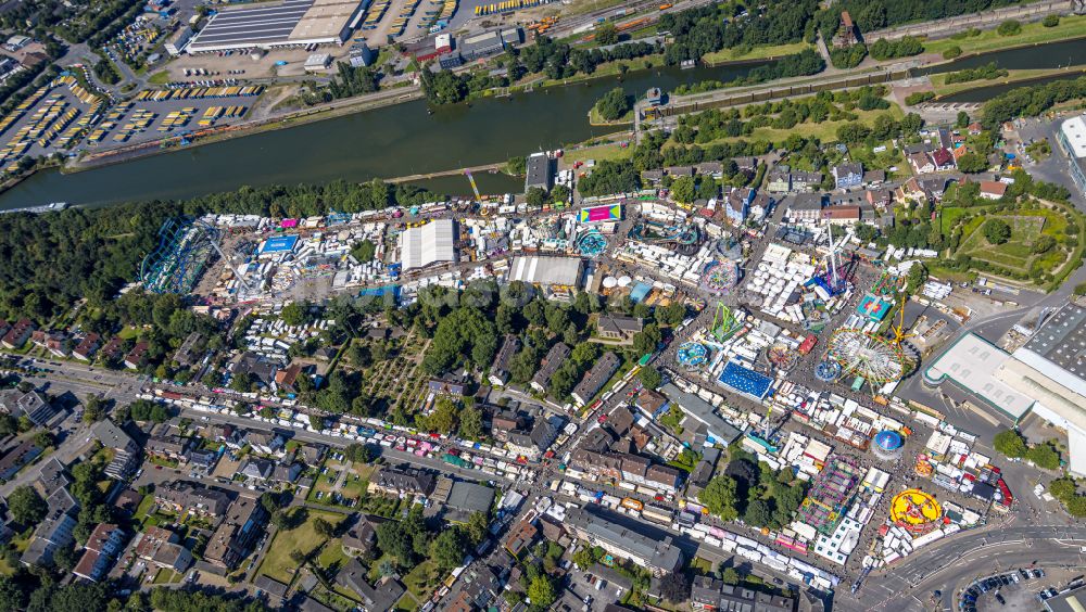 Luftbild Herne - Kirmes - und Rummel- Veranstaltungsgelände beim Volksfest Cranger Kirmes in Herne im Bundesland Nordrhein-Westfalen, Deutschland