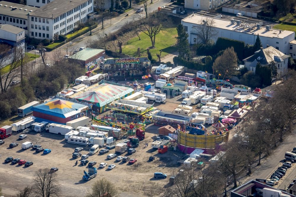 Luftbild Bochum - Kirmes - und Rummel- Veranstaltungsgelände beim Volksfest auf dem Festplatz Castroper Straße in Bochum im Bundesland Nordrhein-Westfalen, Deutschland