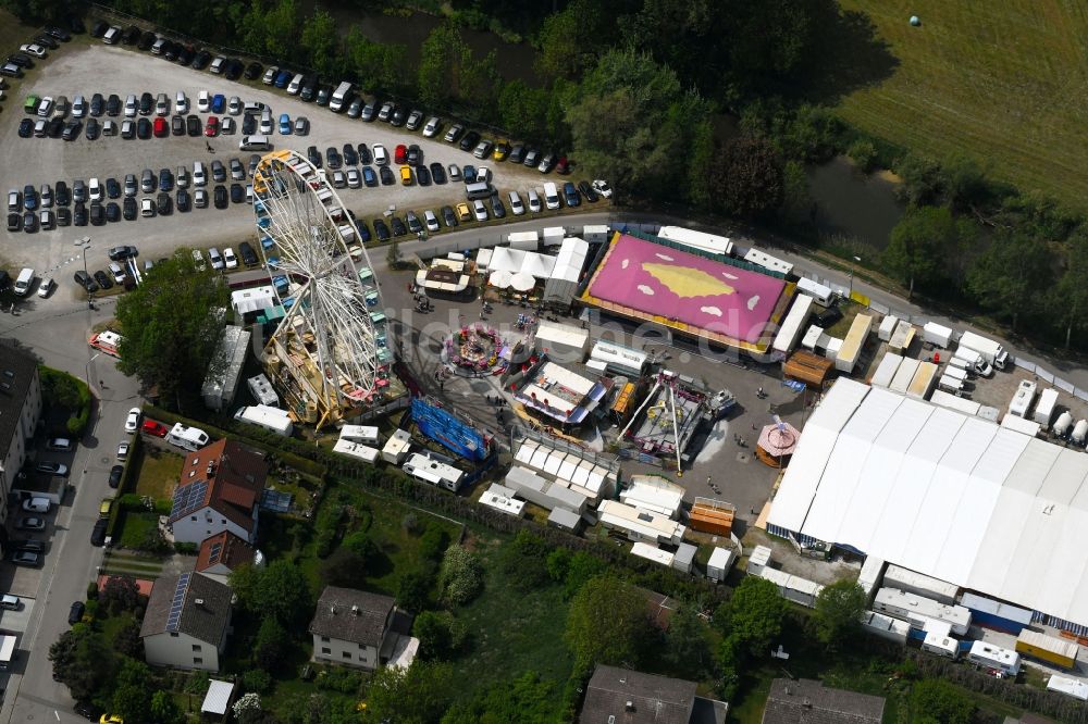 Luftaufnahme Markt Indersdorf - Kirmes - und Rummel- Veranstaltungsgelände beim Volksfest Am Wehr in Markt Indersdorf im Bundesland Bayern, Deutschland