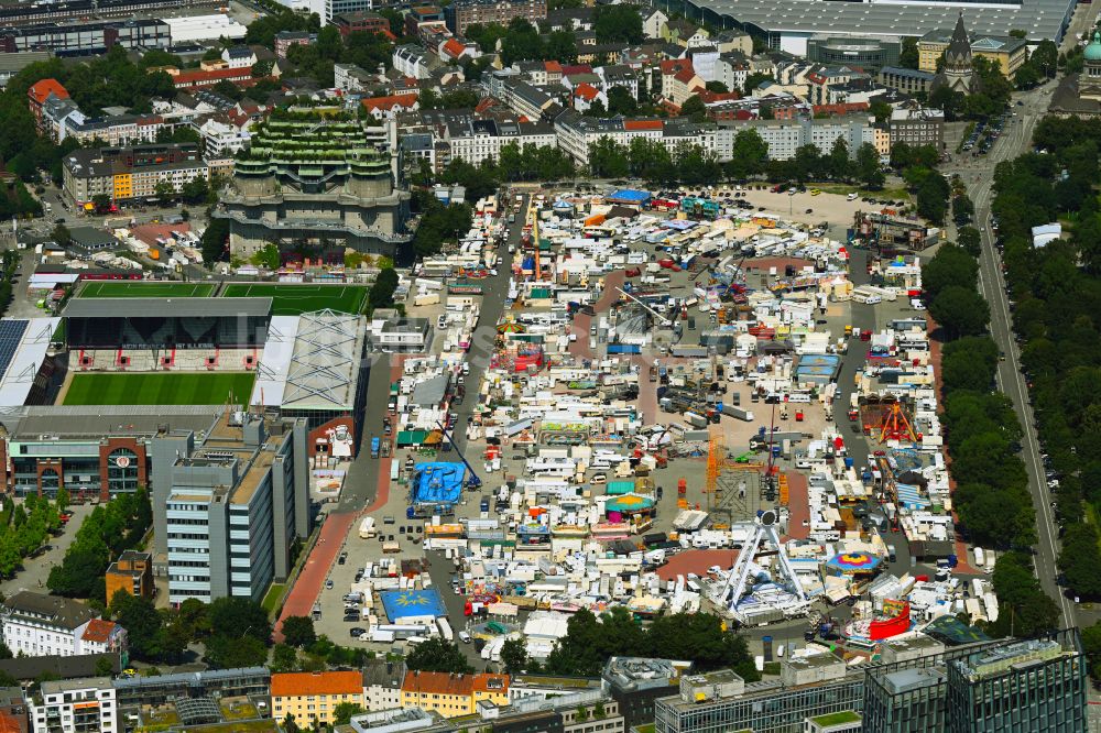 Luftbild Hamburg - Kirmes - und Rummel- Veranstaltungsgelände des Heiligengeistfeld des Hamburger Dom im Karolinenviertel in Hamburg