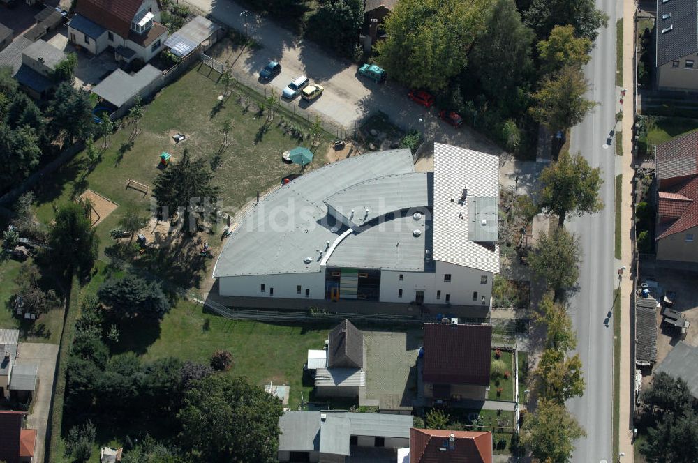 Bernau aus der Vogelperspektive: Kita Neubau in Bernau - Ladeburg