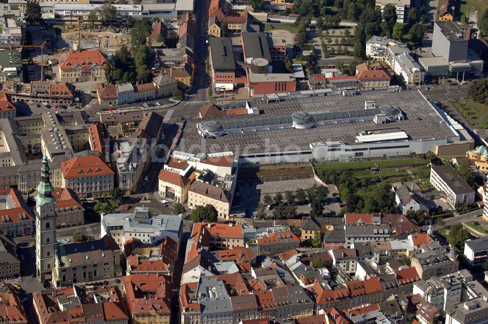 Klagenfurt von oben - Klagenfurt City-Arkaden und Kirche