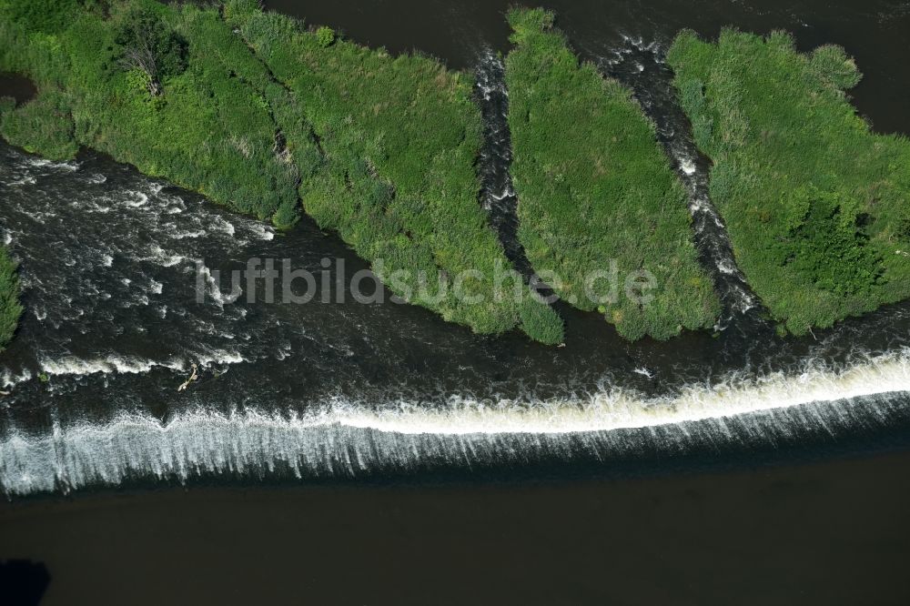 Luftbild Alsleben (Saale) - Kleine Inselgruppe im Flussverlauf der Saale in Alsleben (Saale) im Bundesland Sachsen-Anhalt