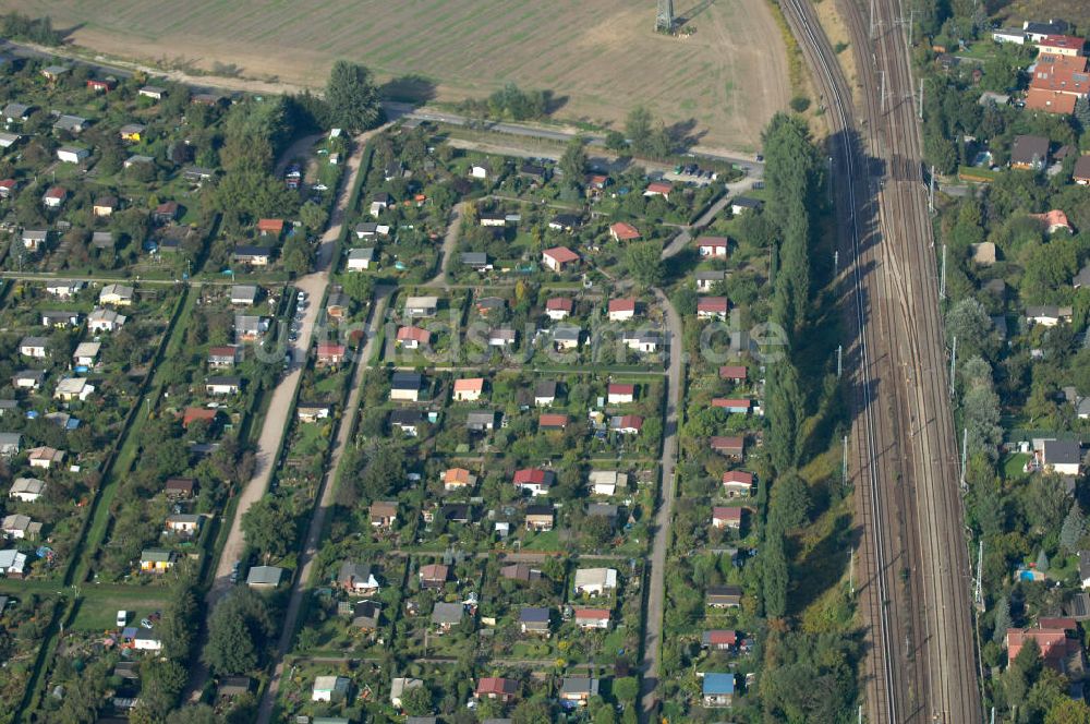 Berlin von oben - Kleingarten-Siedlungen in Karow-Nord