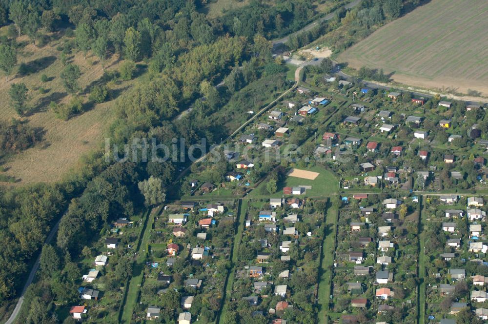 Berlin von oben - Kleingarten-Siedlungen in Karow-Nord