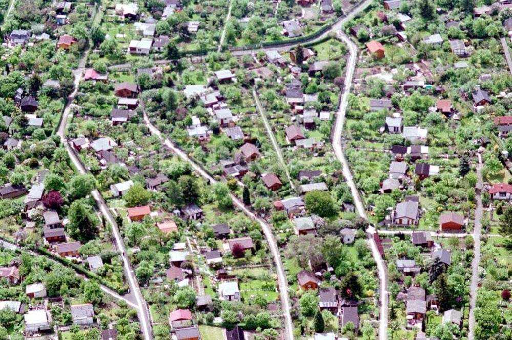 Luftaufnahme Berlin - 20.05.1995 Kleingartenanlagen Steglitz