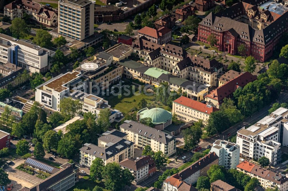 Luftbild Freiburg im Breisgau  Klinikgelände des Krankenhauses Sankt