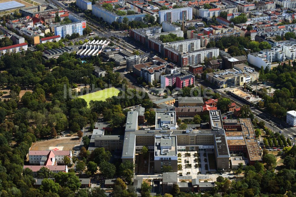 Luftaufnahme Berlin  Klinikgelände des Krankenhauses Vivantes Klinikum