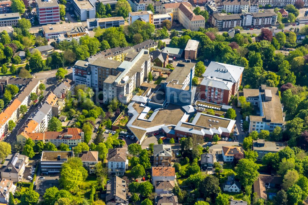 Luftaufnahme Hagen - Klinikgelande des Krankenhauses an der Grünstraße in Hagen im Bundesland Nordrhein-Westfalen