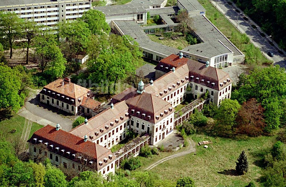 Berlin - Buch von oben - Klinikgelände in Berlin - Buch. (HELIOS Kliniken AG).