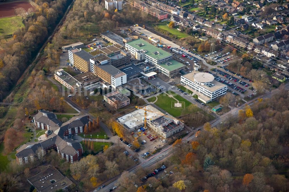 Luftbild Duisburg - Klinikgelände des Evangelischen Krankenhaus Duisburg-Nord im Ortsteil Hamborn in Duisburg im Bundesland Nordrhein-Westfalen