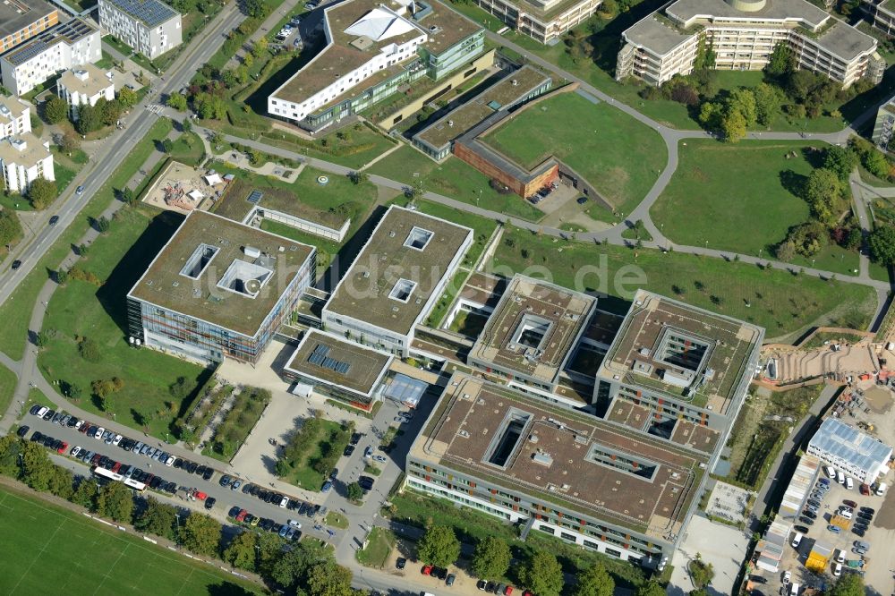 Luftbild Heidelberg - Klinikgelände und Gebäude des Universitätsklinikum in Heidelberg im Bundesland Baden-Württemberg