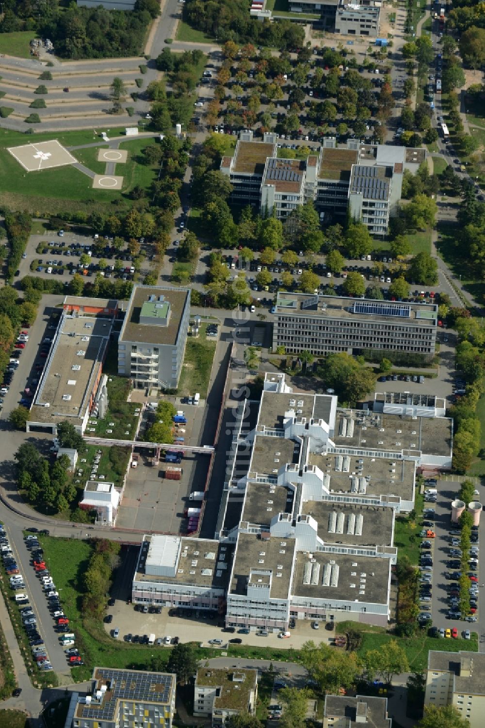 Heidelberg von oben - Klinikgelände der HNO-Klinik des Universitätsklinikum in Heidelberg im Bundesland Baden-Württemberg