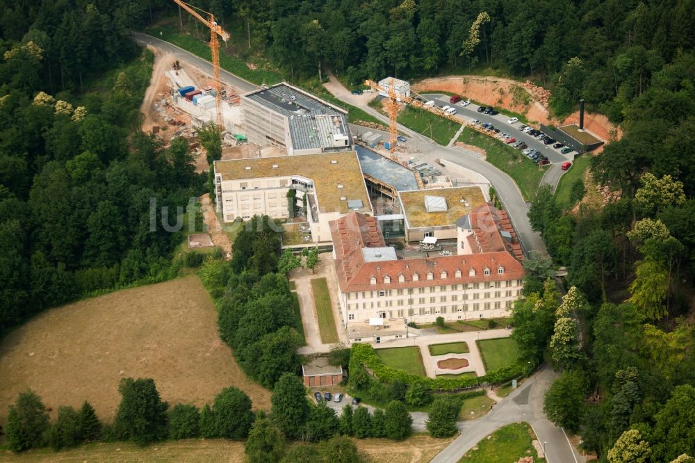 Luftbild Heidelberg - Klinikgelände der Kliniken Schmieder Speyerer Hof in Heidelberg im Bundesland Baden-Württemberg