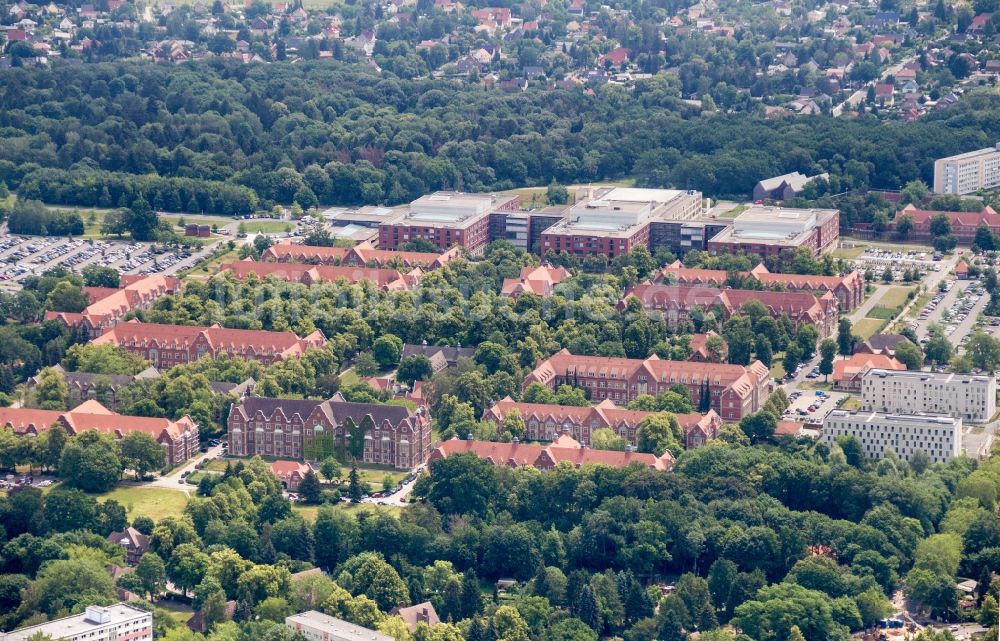 Luftbild Berlin - Klinikgelände des Klinikums Buch in Berlin