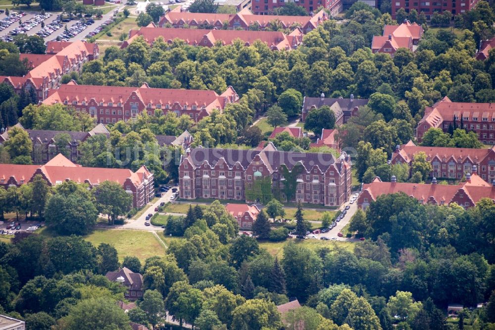 Luftaufnahme Berlin - Klinikgelände des Klinikums Buch in Berlin