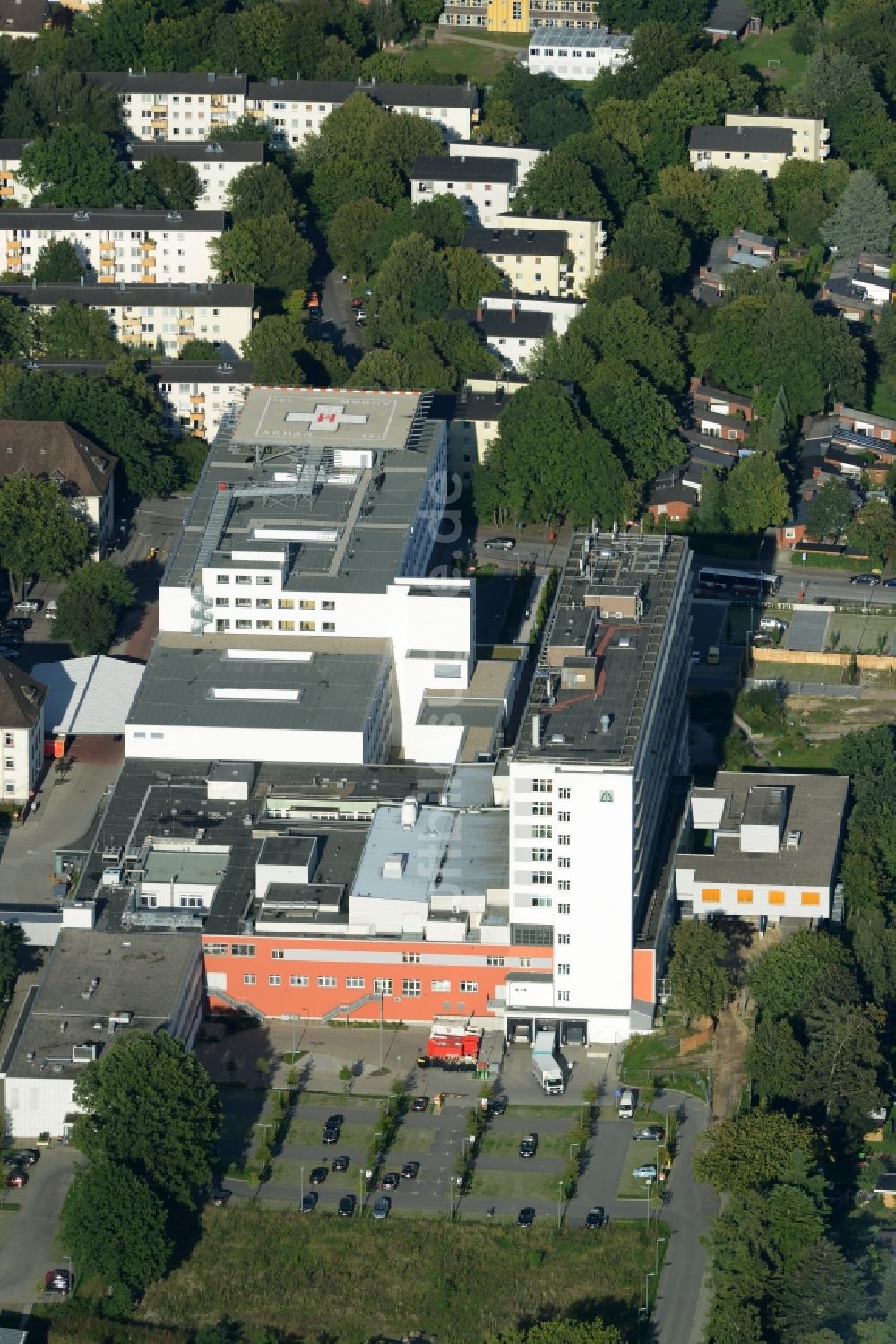 Hamburg von oben - Klinikgelände des Krankenhauses Asklepios Klinik Harburg in Hamburg