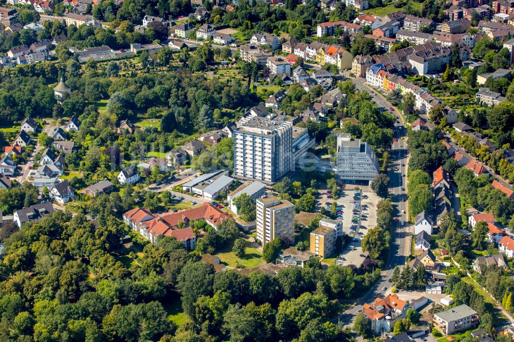 Hattingen von oben - Klinikgelände des Krankenhauses Augusta-Kranken-Anstalt gGmbH in Hattingen im Bundesland Nordrhein-Westfalen, Deutschland