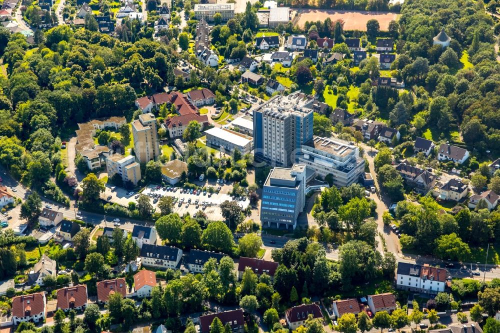 Luftaufnahme Hattingen - Klinikgelände des Krankenhauses Augusta-Kranken-Anstalt gGmbH in Hattingen im Bundesland Nordrhein-Westfalen, Deutschland