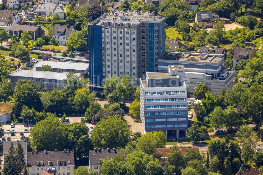 Hattingen aus der Vogelperspektive: Klinikgelände des Krankenhauses Augusta-Kranken-Anstalt gGmbH in Hattingen im Bundesland Nordrhein-Westfalen, Deutschland