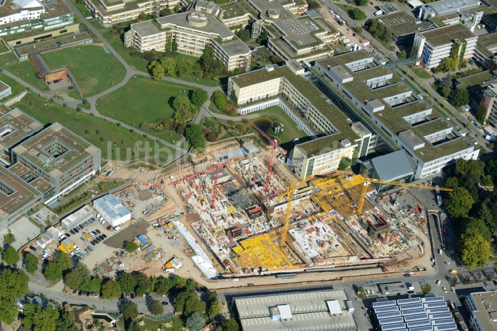 Luftaufnahme Heidelberg - Klinikgelände des Krankenhauses mit der Baustelle zum Neubau der Chirurgischen Klinik des Universitätsklinikums in Heidelberg im Bundesland Baden-Württemberg